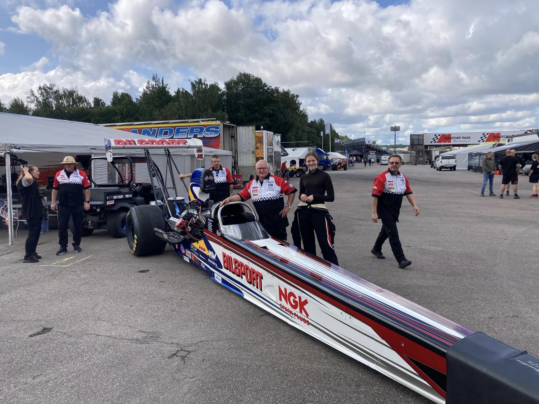 TC Dragracing vid tävlingsbanan
